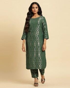 women floral patterned kurta