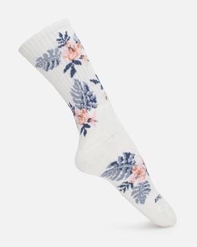 women floral patterned socks