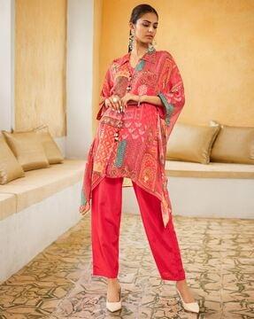 women floral print a-line kurta set with inner slip