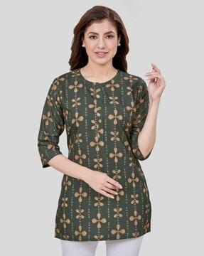 women floral print a-line kurti with round neck