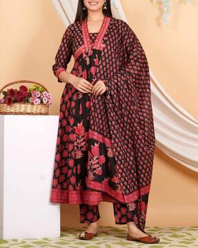 women floral print anarkali kurta suit set