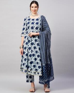 women floral print anarkali kurta with dupatta