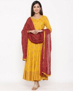 women floral print anarkali kurta with dupatta