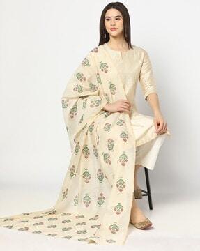 women floral print dupatta