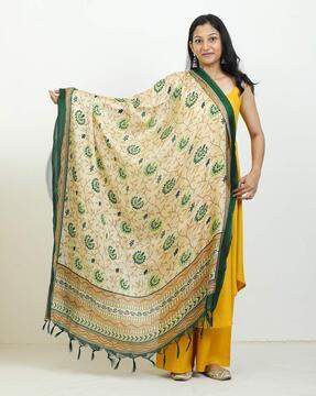 women floral print dupatta