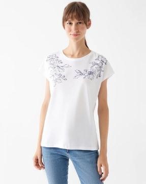 women floral print fitted round-neck t-shirt