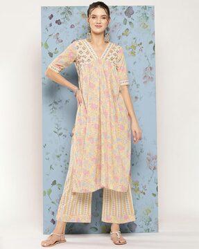 women floral print flared kurta & pants set