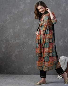 women floral print flared kurta suit set