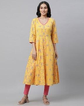 women floral print flared kurta