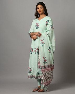 women floral print kurta set with dupatta