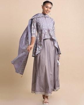 women floral print kurta with skirt & dupatta set