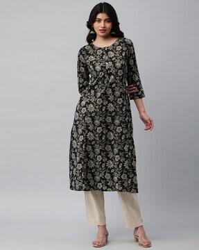 women floral print round-neck a-line kurta