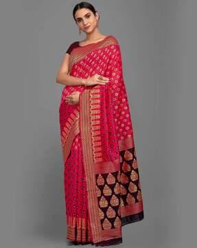 women floral print saree with contrast border