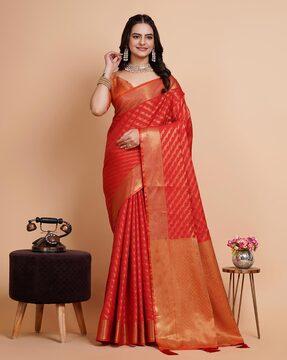 women floral print saree with contrast border