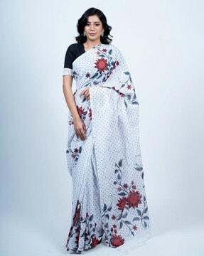 women floral print saree with contrast border