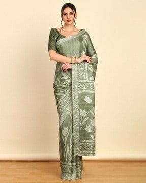 women floral print saree with contrast border