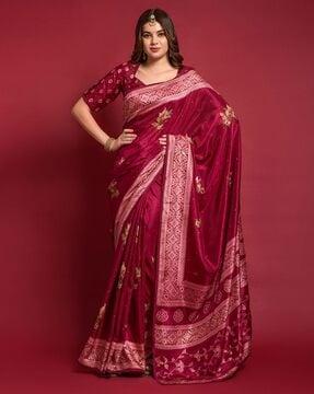 women floral print saree with contrast border