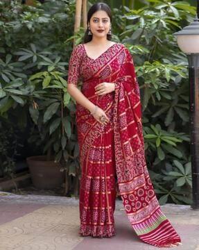 women floral print saree with tassels