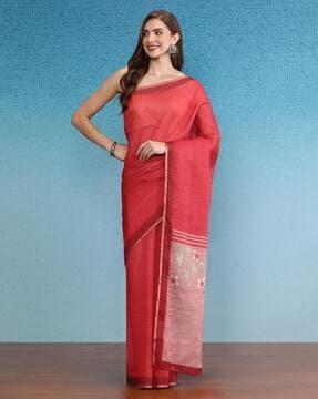 women floral print saree with thin border