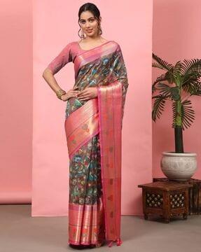 women floral print saree