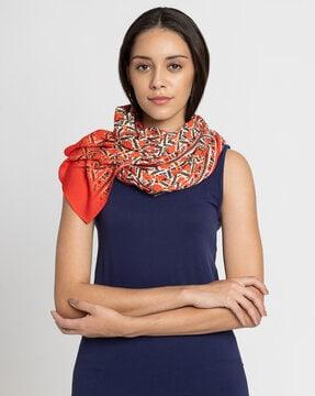 women floral print scarf with stiched detail