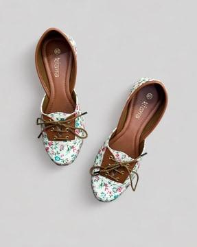 women floral print shoe-style loafers