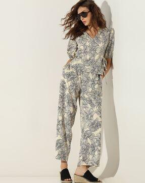 women floral print straight fit pants