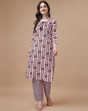 women floral print straight kurta & pants set