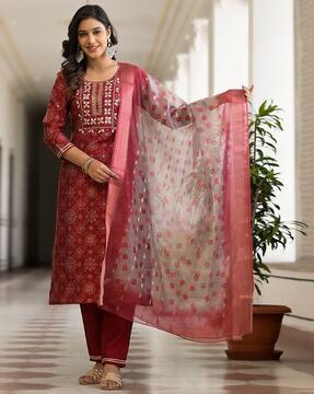 women floral print straight kurta set with dupatta