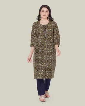 women floral print straight kurta set