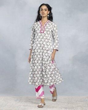 women floral print straight kurta set