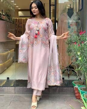 women floral print straight kurta suit set