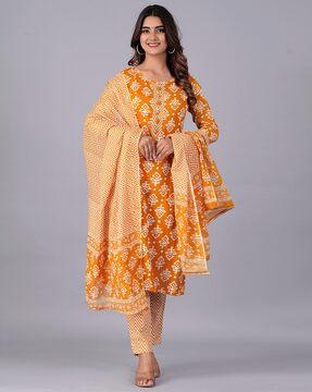 women floral print straight kurta suit set