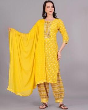 women floral print straight kurta suit set