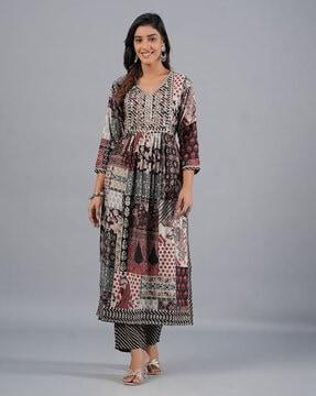 women floral print straight kurta with pants & dupatta