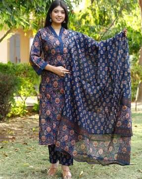 women floral print straight kurta with pants & dupatta