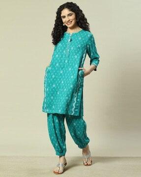 women floral print straight kurta with patiala