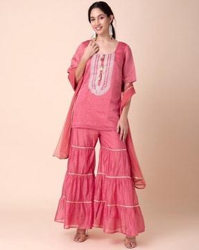 women floral print straight kurta with sharara & dupatta