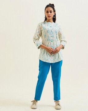 women floral print tailored fit tunic