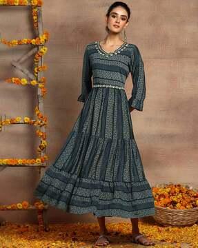 women floral print tiered dress with belt