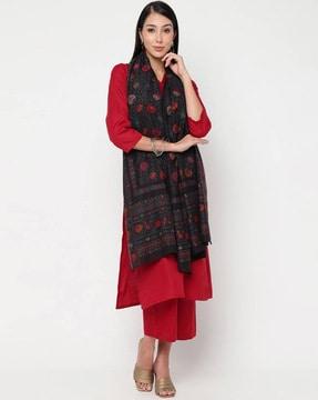 women floral print woolen shawl