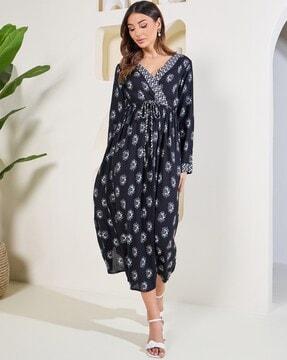 women floral printed fit & flare dress