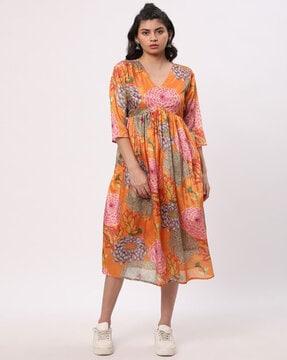 women floral printed flared kurta