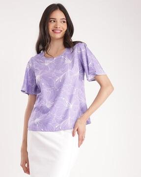 women floral relaxed fit top with round neck