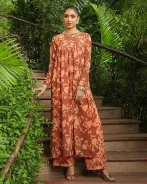 women floral straight kurta palazzos set