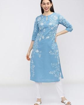 women floral straight kurta with scoop neck