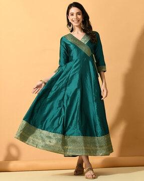 women floral woven anarkali kurta