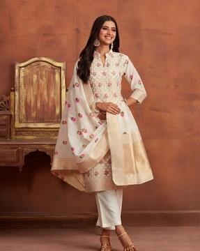 women floral woven straight kurta with pants & dupatta