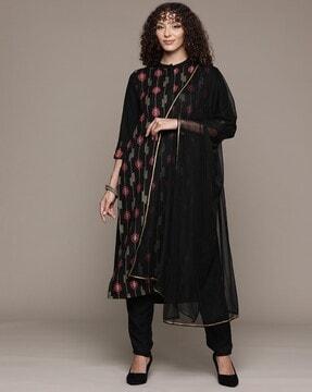 women foil print straight kurta with pants & dupatta set