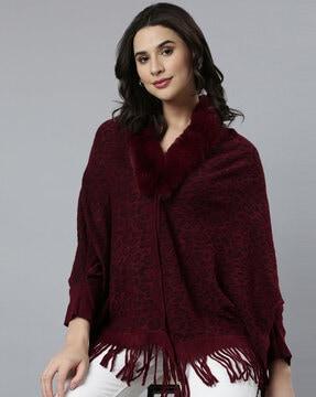 women geometric-patterned poncho with frayed hem